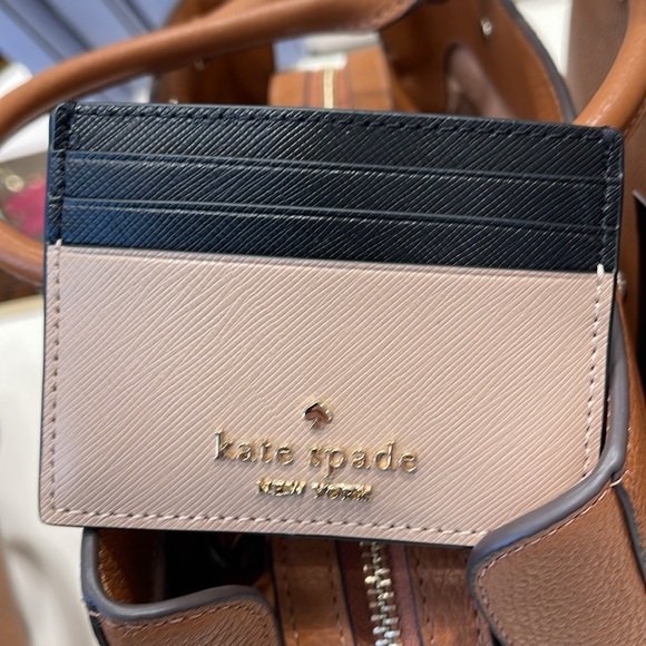 Kate Spade Madison Small Slim Card Holder
Toasted Hazelnut Multi
NWT - Picture 6 of 16